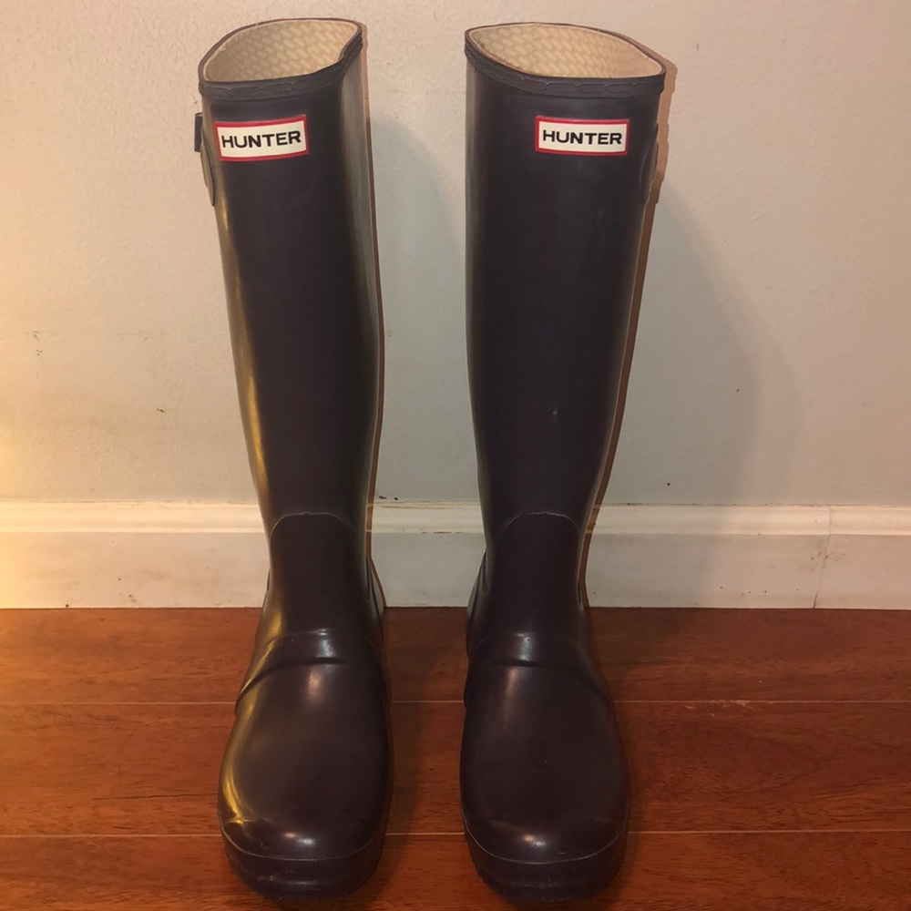 Tall hunter boots